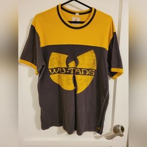 Vtg Wu-Tang t-shirt by Trunk Ltd